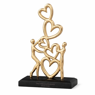 Kærligheds skulptur med navn. Hjerter